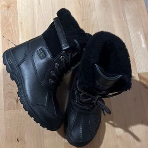 Ugg Butte II Waterproof Winter boot
